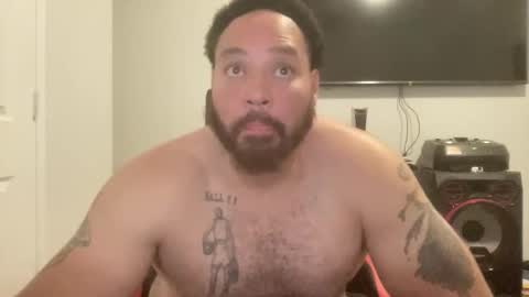 Snapshot of monsterdom9 chatting on December 16, 3:33 am monsterdom9 online show from December 16, 3:33 am