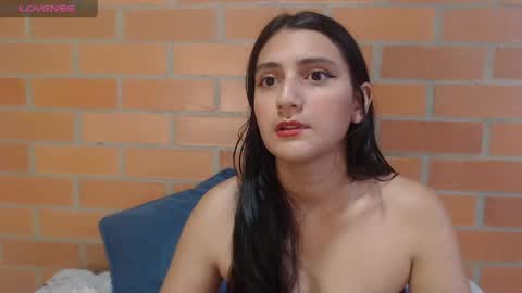 Luisa online show from April 17, 2:53 pm