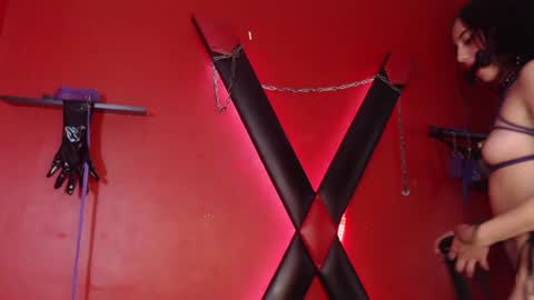 Monttserratt online show from January 9, 10:20 pm