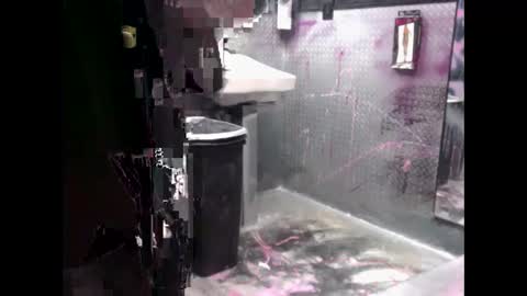 Snapshot of montydxxx2 chatting on December 7, 7:05 am montydxxx2 online show from December 7, 7:05 am