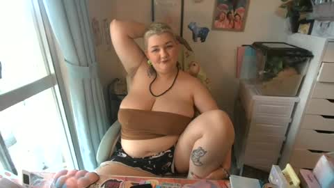 Moo Jay online show from July 9, 3:32 am