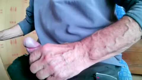 Snapshot of mookie2 chatting on November 15, 2:46 pm mookie2 online show from November 15, 2:46 pm