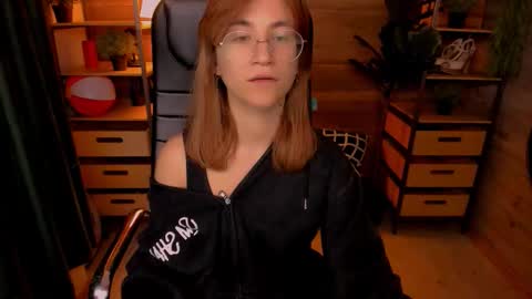 Katrin online show from October 7, 8:39 pm