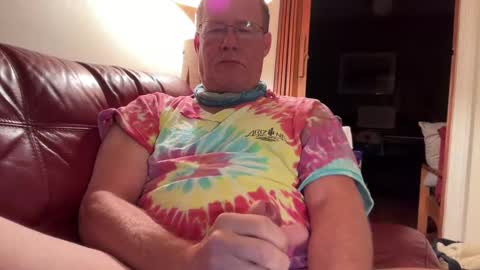 Snapshot of moon4music chatting on January 13, 5:33 am moon4music online show from January 13, 5:33 am