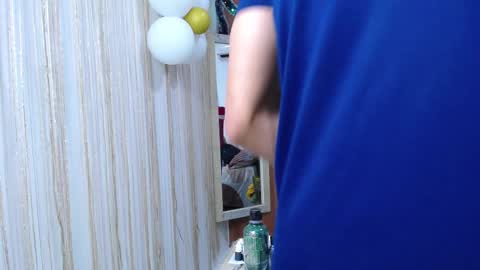 Snapshot of moon_and_fire_ chatting on November 23, 4:29 pm moon_and_fire_ online show from November 23, 4:29 pm