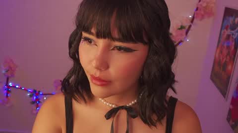 Im a independent model  Welcome online show from August 9, 12:34 am
