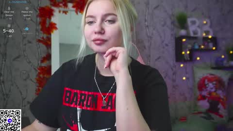 Emilia online show from October 19, 11:22 am