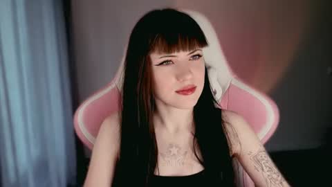  sophie  online show from July 8, 6:12 pm