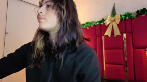 Winy online show from December 18, 11:16 am