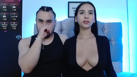 moonbrunettee online show from December 18, 2:38 pm