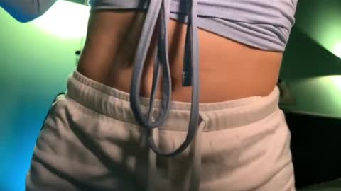 Snapshot of moonfaced_ chatting on March 31, 6:30 pm Ann online show from March 31, 6:30 pm