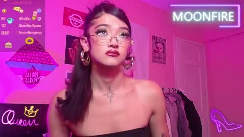 Nicky  online show from April 14, 11:38 am