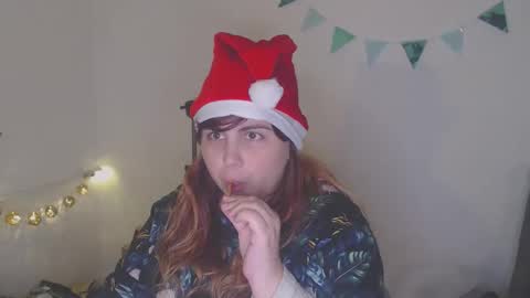 MoonFox  online show from December 22, 12:29 am