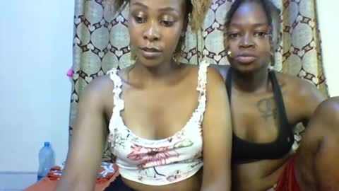 Snapshot of moonlight4674 chatting on September 22, 9:22 am spicygirlies online show from September 22, 9:22 am