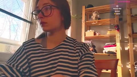 Snapshot of moonlight__lovers chatting on March 4, 2:12 pm Dana online show from March 4, 2:12 pm