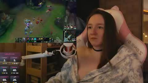 Katrin online show from July 13, 10:45 pm