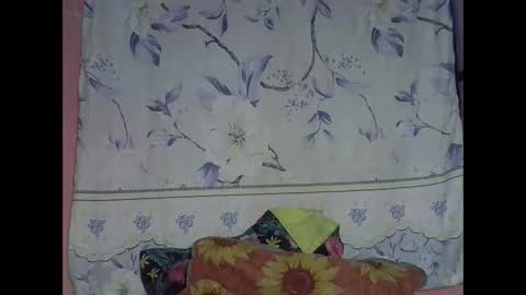 moonlovelyxx online show from January 6, 8:39 pm