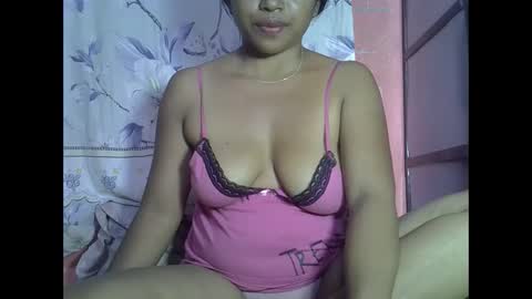 moonlovelyxx online show from January 16, 7:17 am