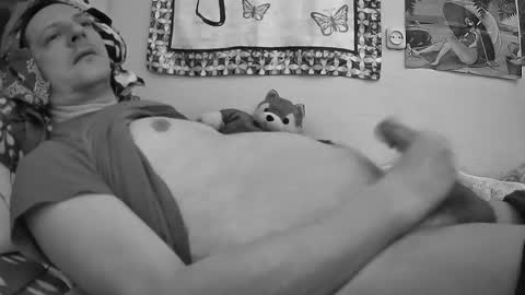 Snapshot of moonlucky007 chatting on February 9, 8:56 pm Moonlucky007 online show from February 9, 8:56 pm