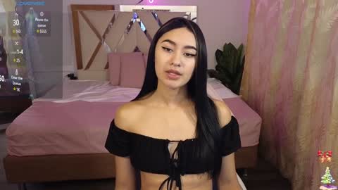 Moon  online show from December 4, 12:03 pm