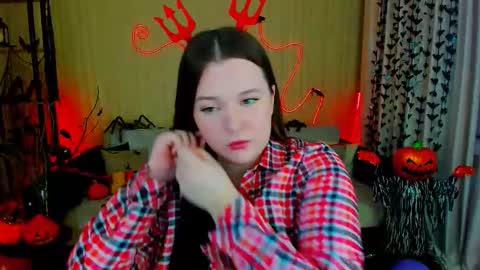 Betty online show from October 27, 12:09 pm