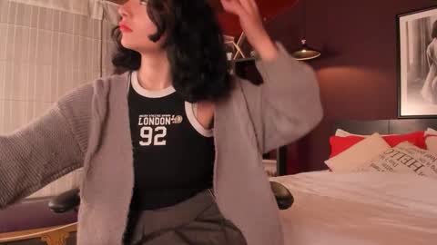 Michelle online show from February 11, 12:32 pm