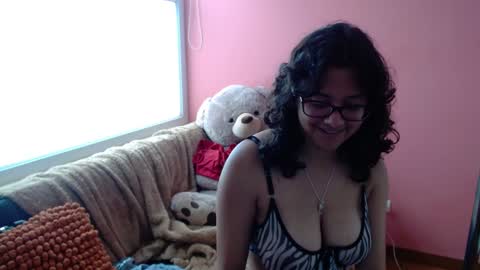 Mora Haze 3 online show from December 2, 6:54 pm