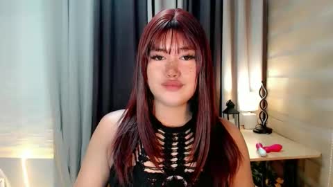 Snapshot of morenaaries12 chatting on September 14, 10:47 am MIA online show from September 14, 10:47 am