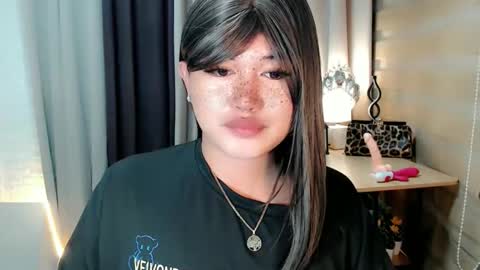 Snapshot of morenaaries12 chatting on September 21, 7:59 pm MIA online show from September 21, 7:59 pm