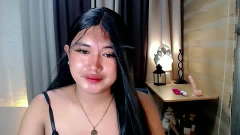 Snapshot of morenaaries12 chatting on September 25, 9:13 am MIA online show from September 25, 9:13 am