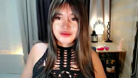 Snapshot of morenaaries12 chatting on October 10, 10:14 am MIA online show from October 10, 10:14 am