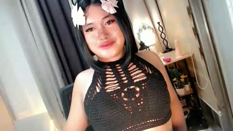 Snapshot of morenaaries12 chatting on October 17, 2:08 pm MIA online show from October 17, 2:08 pm