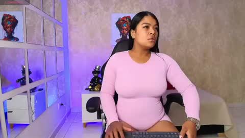 Snapshot of morenatemptress chatting on July 14, 3:22 am Morena online show from July 14, 3:22 am