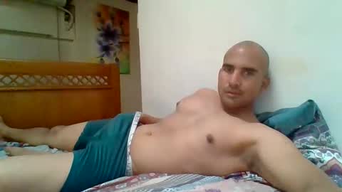 moreno19892 online show from February 3, 6:24 pm