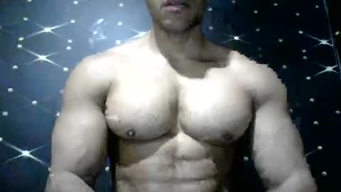 Snapshot of moreno1muscular chatting on March 9, 7:56 am moreno1muscular online show from March 9, 7:56 am