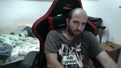 Snapshot of morenoch19 chatting on November 9, 2:59 pm alejo online show from November 9, 2:59 pm