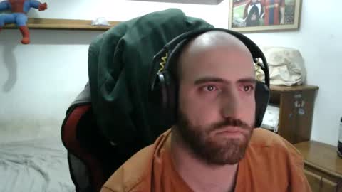 Snapshot of morenoch19 chatting on November 15, 3:52 pm alejo online show from November 15, 3:52 pm