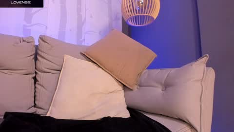 Morgan online show from December 12, 6:47 am
