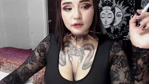 Morgan Moon online show from October 15, 6:41 pm