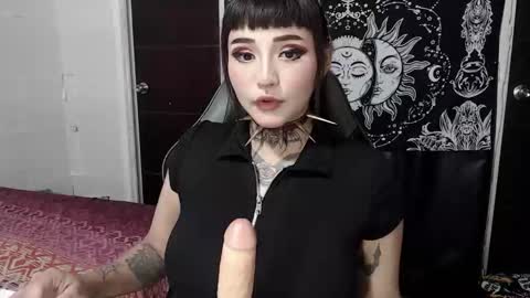 Morgan Moon online show from October 25, 10:15 pm