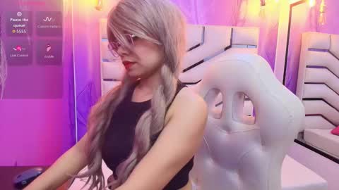 morggan_black online show from September 20, 1:34 pm