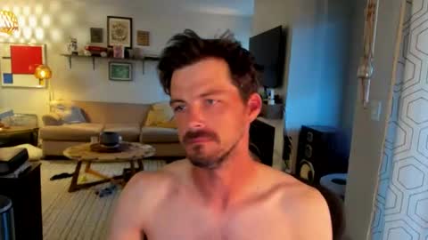 Dylan online show from April 21, 10:34 pm