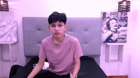 MORTELLE online show from November 10, 12:26 pm