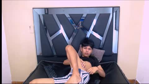 MORTELLE online show from November 21, 7:56 pm