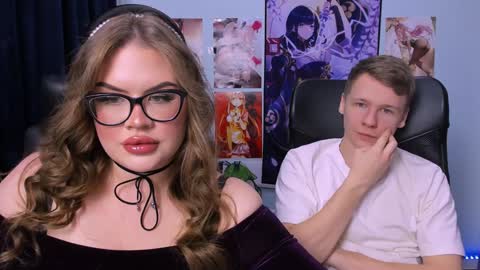 Welcome here online show from December 13, 7:53 pm