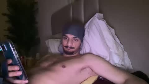 twennysevv27 online show from February 5, 11:28 pm