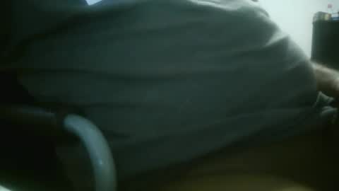 Snapshot of motadon25 chatting on February 13, 9:27 am motadon25 online show from February 13, 9:27 am