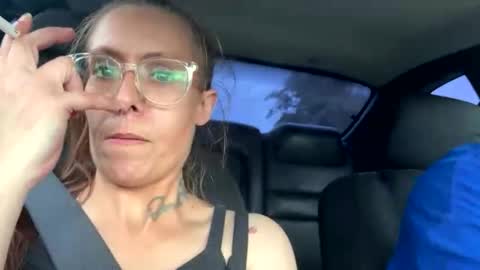 Snapshot of mottsmuff chatting on November 9, 2:37 pm B online show from November 9, 2:37 pm