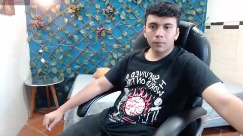 Mou Fly online show from October 17, 11:46 am