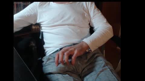 Snapshot of mpmimp chatting on October 18, 11:05 pm mpmimp online show from October 18, 11:05 pm